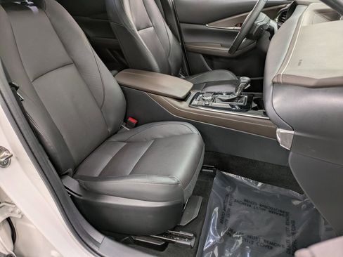 Certified 2023 MAZDA CX-30 AWD 2.5 S w/ Premium Package image 28