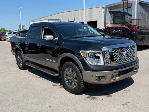 Used 2018 Nissan Titan Platinum Reserve AWD/4WD image 2