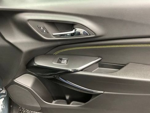New 2026 Chevrolet Trax LT w/ LT Convenience Package FWD image 22