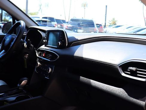 Used 2019 Hyundai Santa Fe SE AWD/4WD image 31