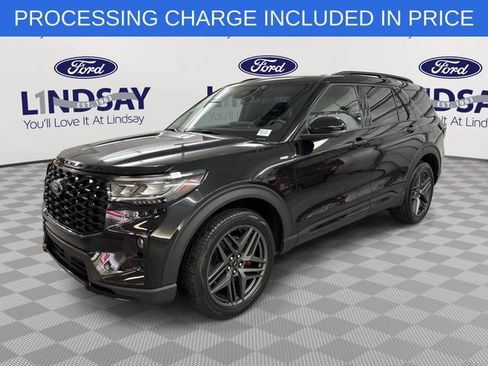 Certified 2025 Ford Explorer ST-Line w/ Premium Package AWD/4WD image 1