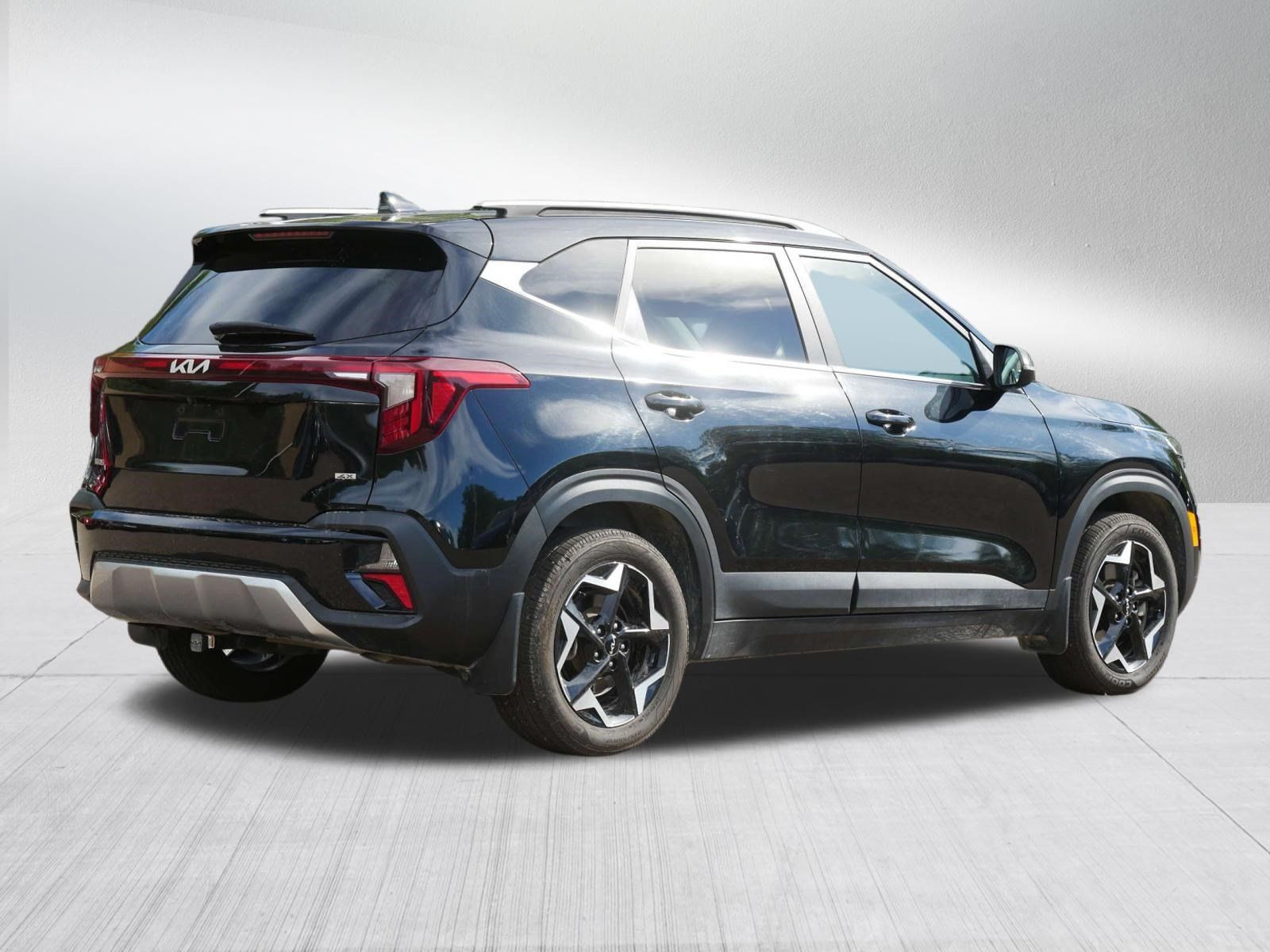 Certified 2024 Kia Seltos EX AWD/4WD image 7
