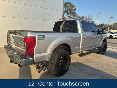 Certified 2022 Ford F250 Lariat w/ Black Appearance Package image 6