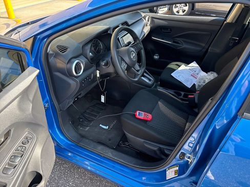 Used 2024 Nissan Versa S w/ Trunk Package FWD image 4