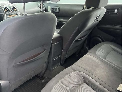 Used 2011 Nissan Rogue S AWD/4WD image 10