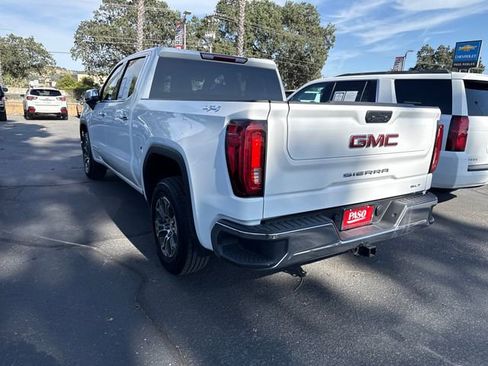 Used 2025 GMC Sierra 1500 SLT AWD/4WD image 6