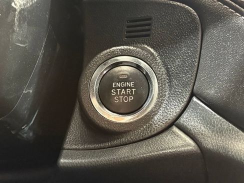 Used 2023 Subaru Outback Premium AWD/4WD image 46