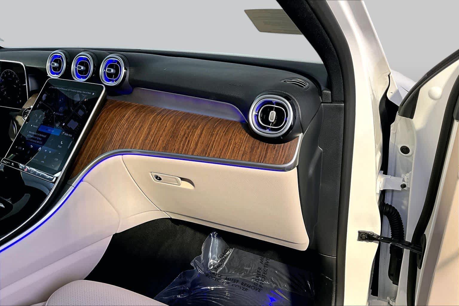 Certified 2026 Mercedes-Benz GLC 300 4MATIC image 19