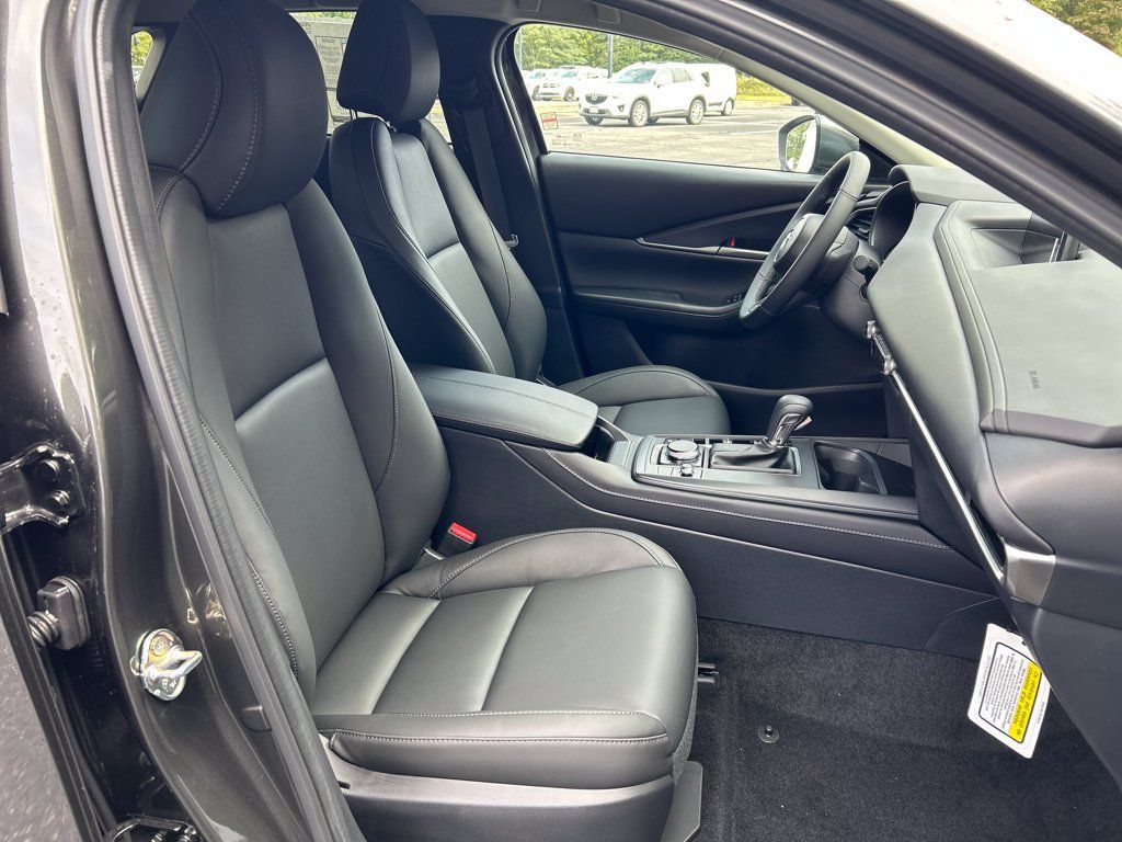Certified 2026 MAZDA CX-30 AWD 2.5 S image 28