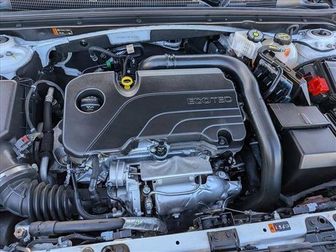 Used 2024 Chevrolet Malibu LS image 20