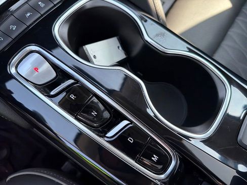 Used 2023 Buick Envision Avenir image 27