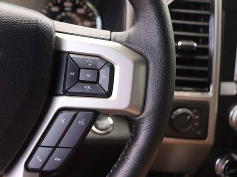 Used 2019 Ford F150 Lariat w/ Equipment Group 502A Luxury AWD/4WD image 13
