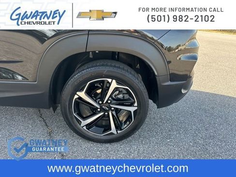 Used 2021 Chevrolet TrailBlazer RS w/ Technology Package image 10