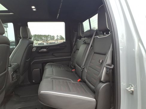 Used 2025 GMC Sierra 1500 AT4X image 23