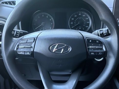 Used 2022 Hyundai Kona SEL w/ Cargo Package FWD image 18