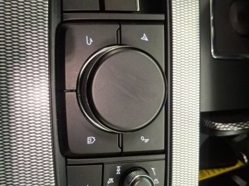 Used 2024 MAZDA CX-90 Plug-In Hybrid w/ Premium Pkg AWD/4WD image 29