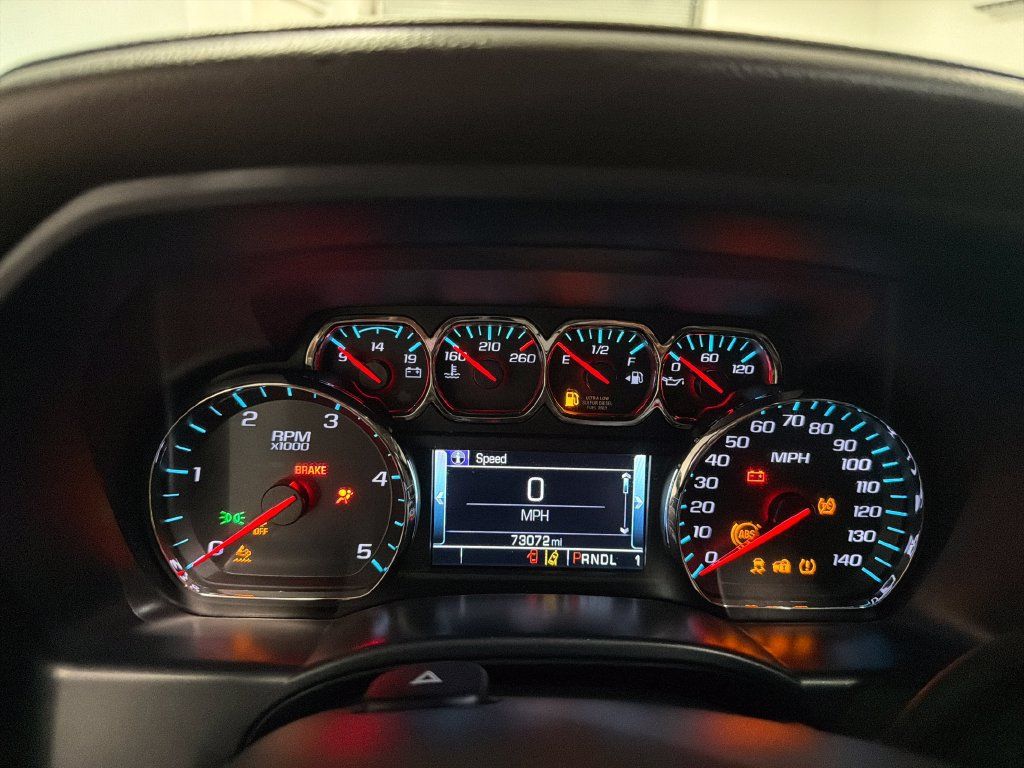 Used 2018 GMC Sierra 2500 SLT w/ Duramax Plus Package AWD/4WD image 16