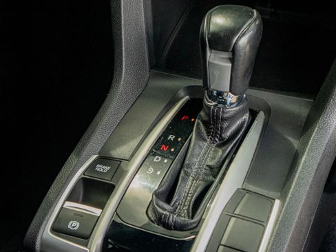 Used 2020 Honda Civic Sport image 23