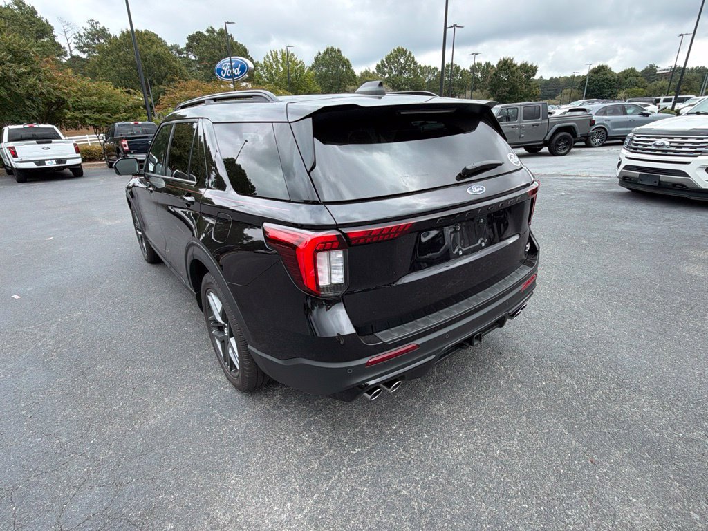 Used 2025 Ford Explorer ST AWD/4WD image 21