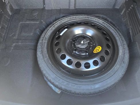 Used 2024 Chevrolet TrailBlazer LT w/ LPO, Blackout Package image 18