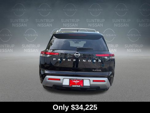 Used 2024 Nissan Pathfinder Platinum FWD image 4