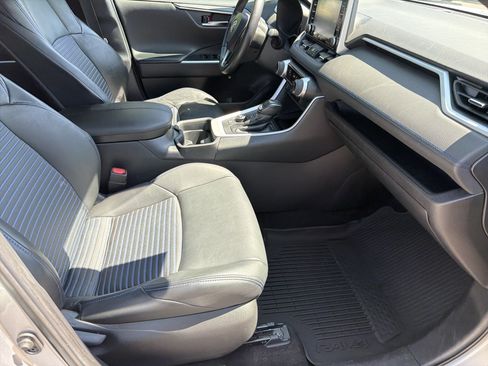 Used 2021 Toyota RAV4 XSE AWD/4WD image 23