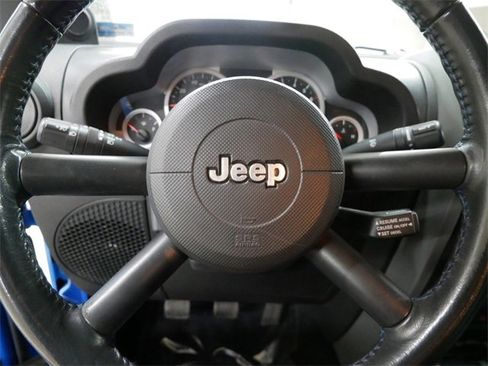 Used 2010 Jeep Wrangler Sport image 16