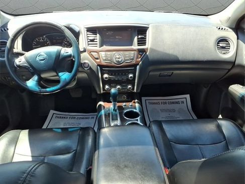 Used 2015 Nissan Pathfinder Platinum w/ Cargo Package AWD/4WD image 18