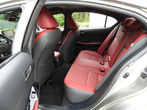 Used 2022 Lexus IS 300 RWD image 41