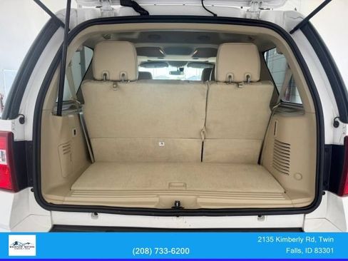 Used 2017 Ford Expedition Limited w/ Equipment Group 301A AWD/4WD image 26