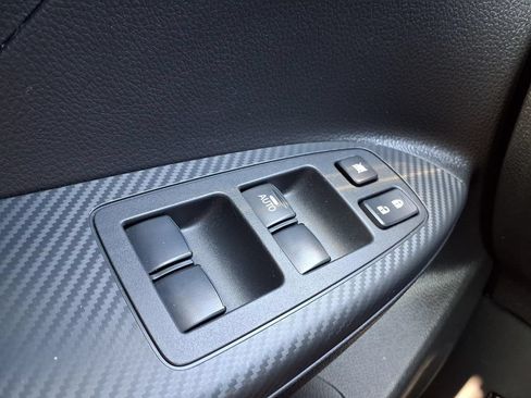 Used 2025 Mitsubishi Eclipse Cross SE AWD/4WD image 21
