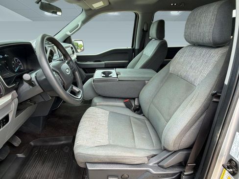 Used 2023 Ford F150 XLT RWD image 5