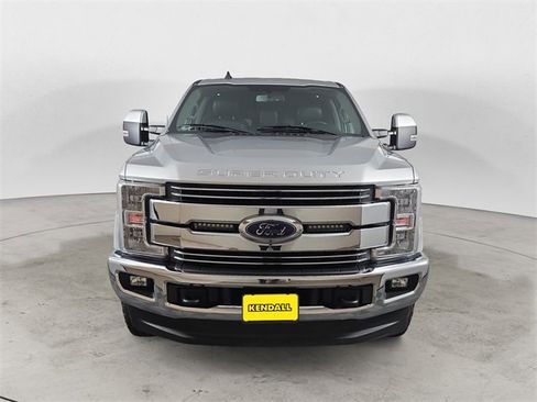 Used 2019 Ford F250 Lariat w/ Lariat Value Package image 8