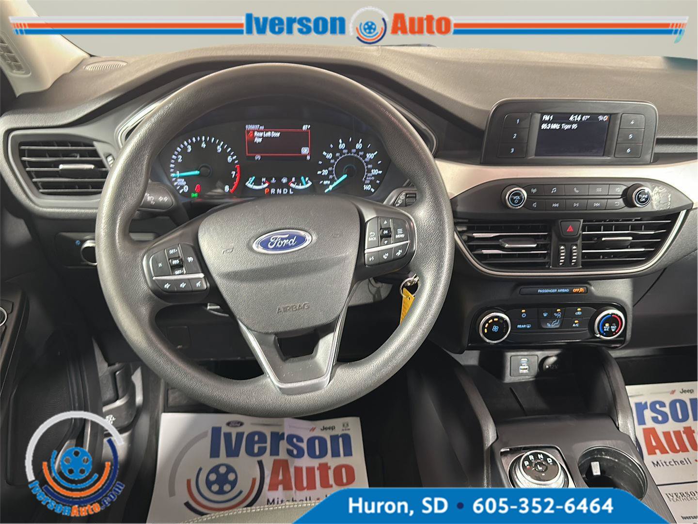 Used 2022 Ford Escape S AWD/4WD image 25