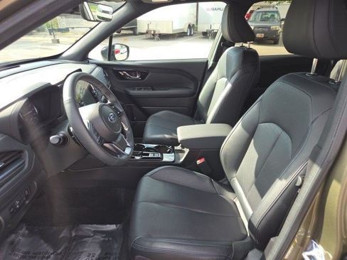 Used 2026 Subaru Forester Limited AWD/4WD image 11