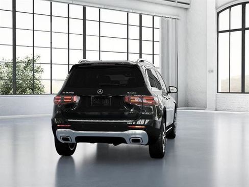 New 2026 Mercedes-Benz GLB 250 4MATIC image 23