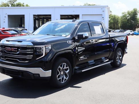 Certified 2024 GMC Sierra 1500 SLT w/ SLT Premium Plus Package AWD/4WD image 5