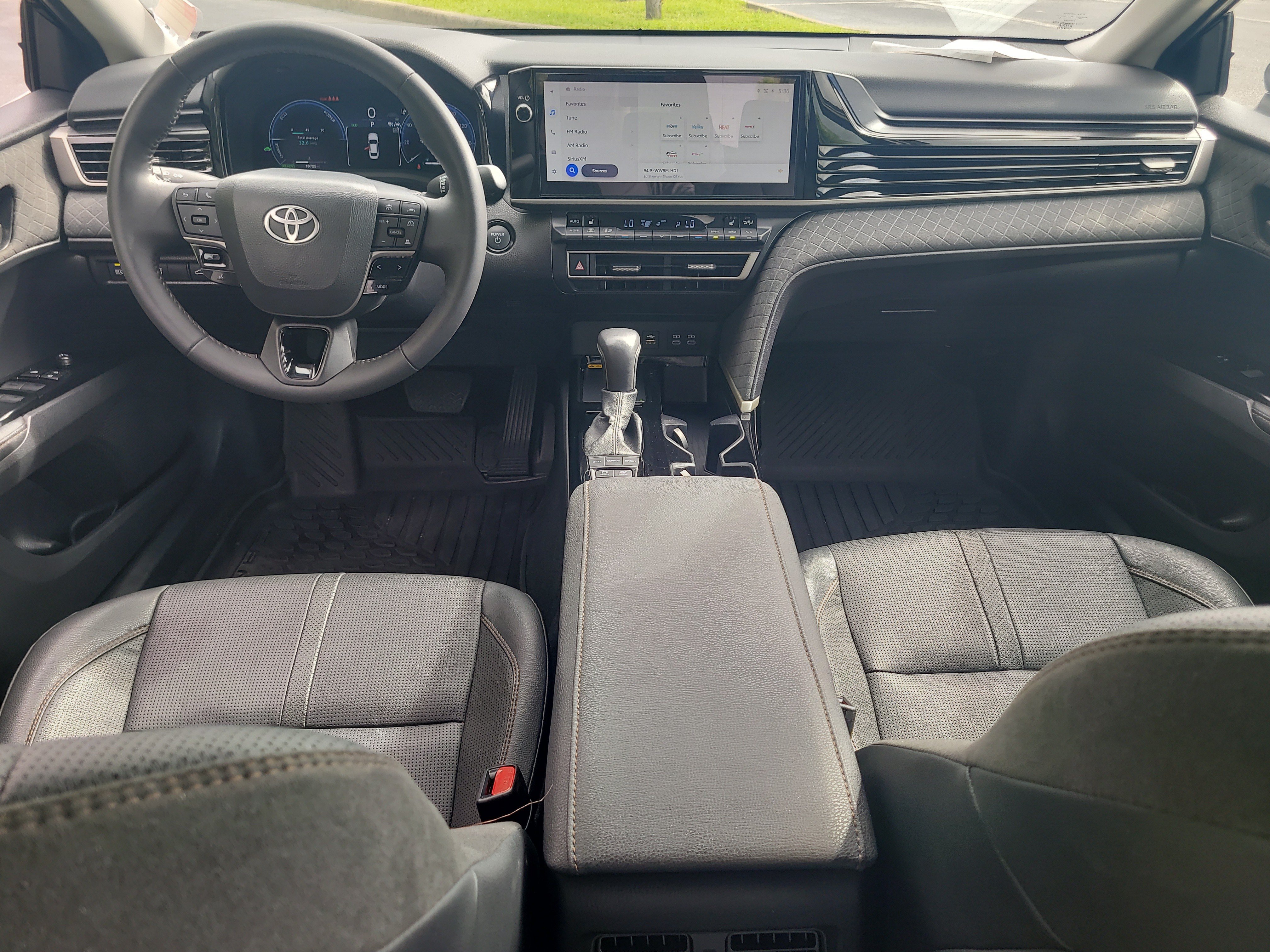 Certified 2025 Toyota Camry XLE FWD image 14