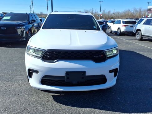 Used 2023 Dodge Durango GT image 2