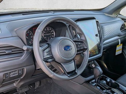 Used 2026 Subaru Forester Premium AWD/4WD image 3