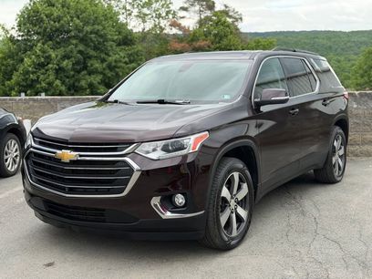Used 2021 Chevrolet Traverse LT w/ LT Premium Package