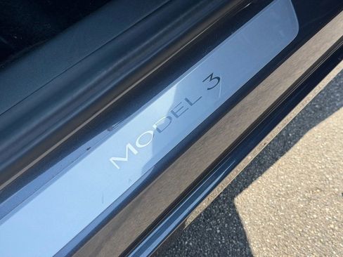 Used 2019 Tesla Model 3 Long Range image 27