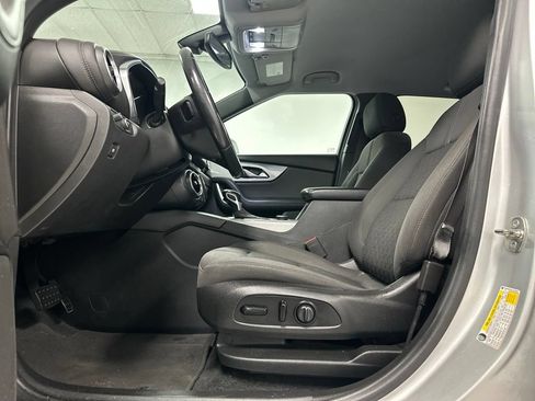 Used 2020 Chevrolet Blazer LT FWD image 17