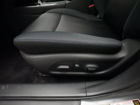 Used 2018 Nissan Altima 2.5 SR image 28