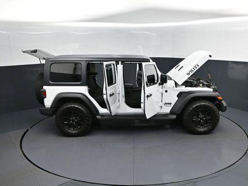Used 2021 Jeep Wrangler Unlimited Sport AWD/4WD image 51