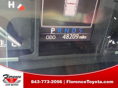 Used 2021 Toyota Tundra SR5 AWD/4WD image 5