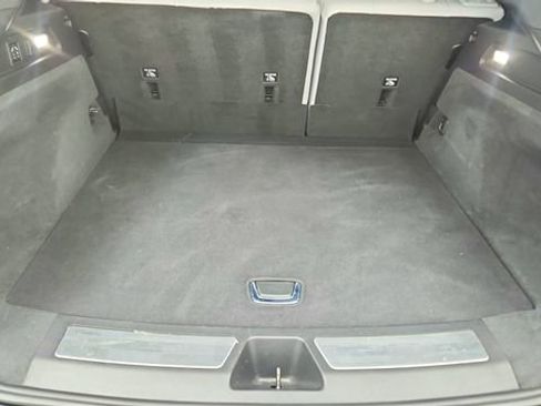 Used 2024 Cadillac Lyriq Sport image 15