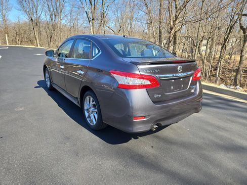 Used 2014 Nissan Sentra SR w/ SR Driver Package image 6