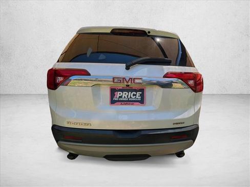 Used 2018 GMC Acadia SLT w/ LPO, Floor Liner Package AWD/4WD image 6