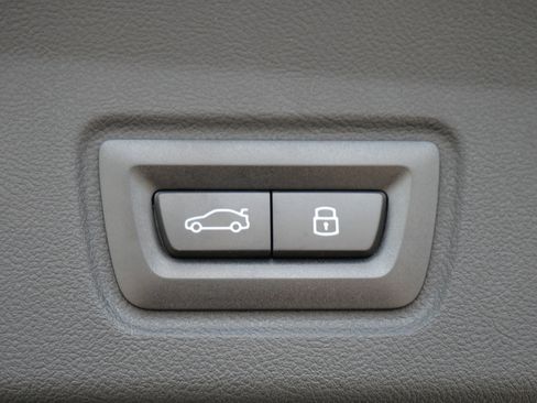 New 2024 BMW i4 eDrive40 w/ Premium Package image 6